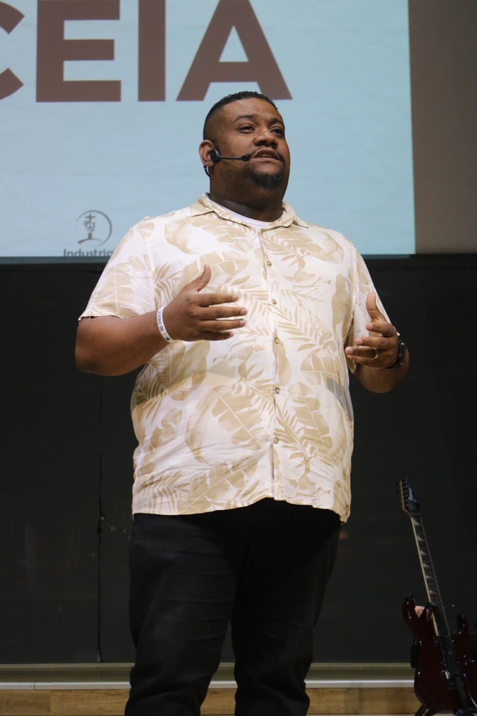 Pr. Bruno Fernandes — pastor da Ekballo